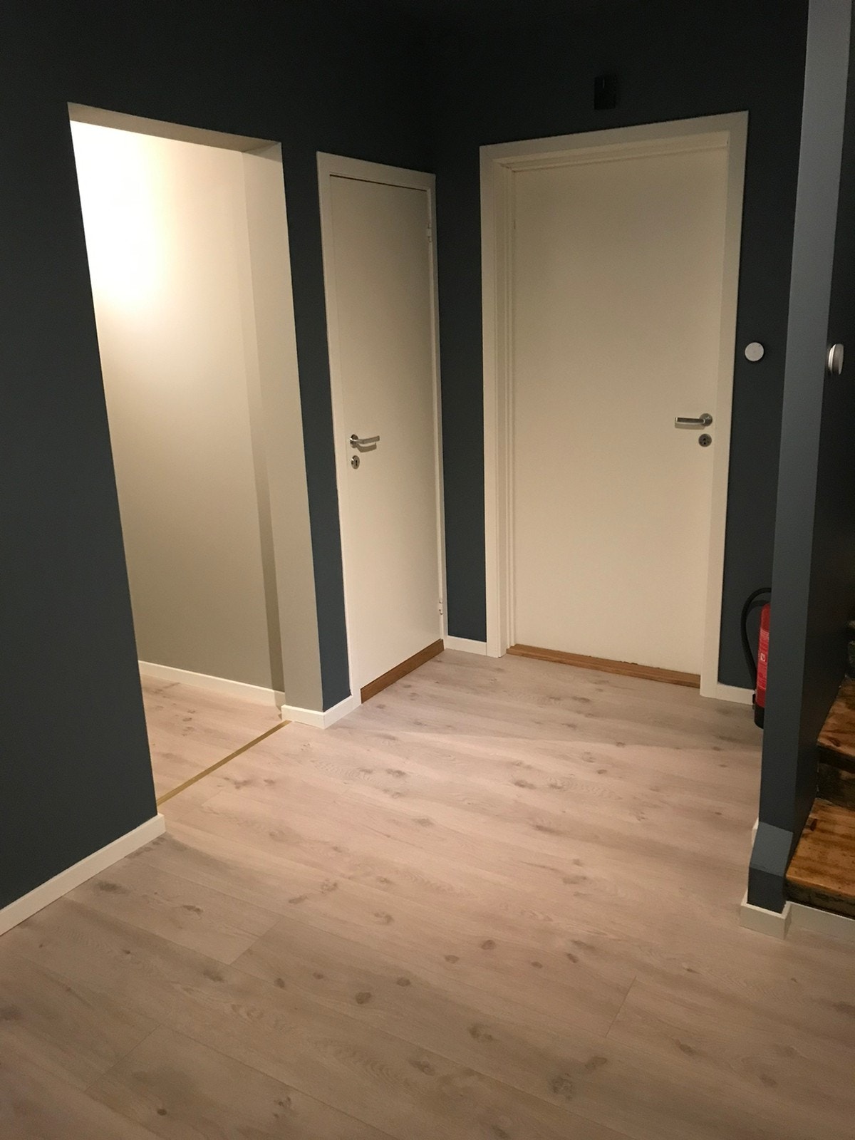 Trappegang 1. etg. Galleribilde