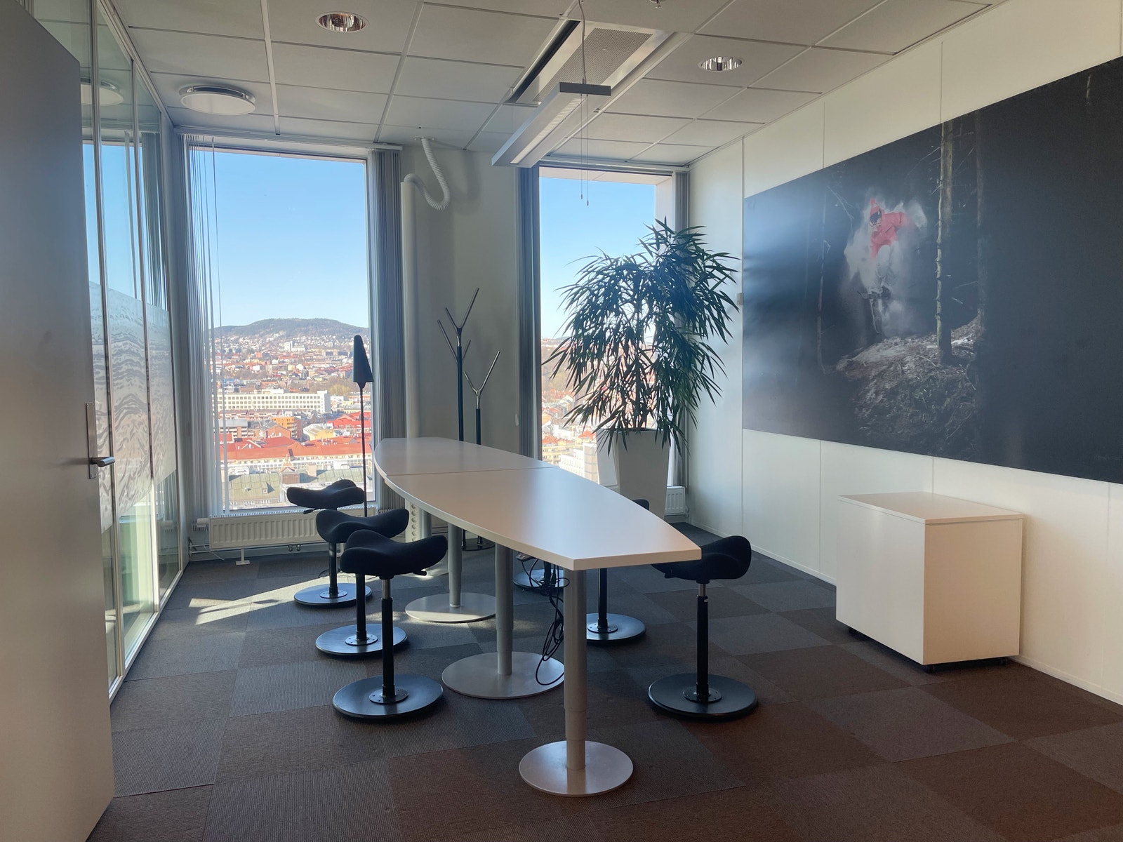 Ekstra kontor/intern resepsjon etc Galleribilde