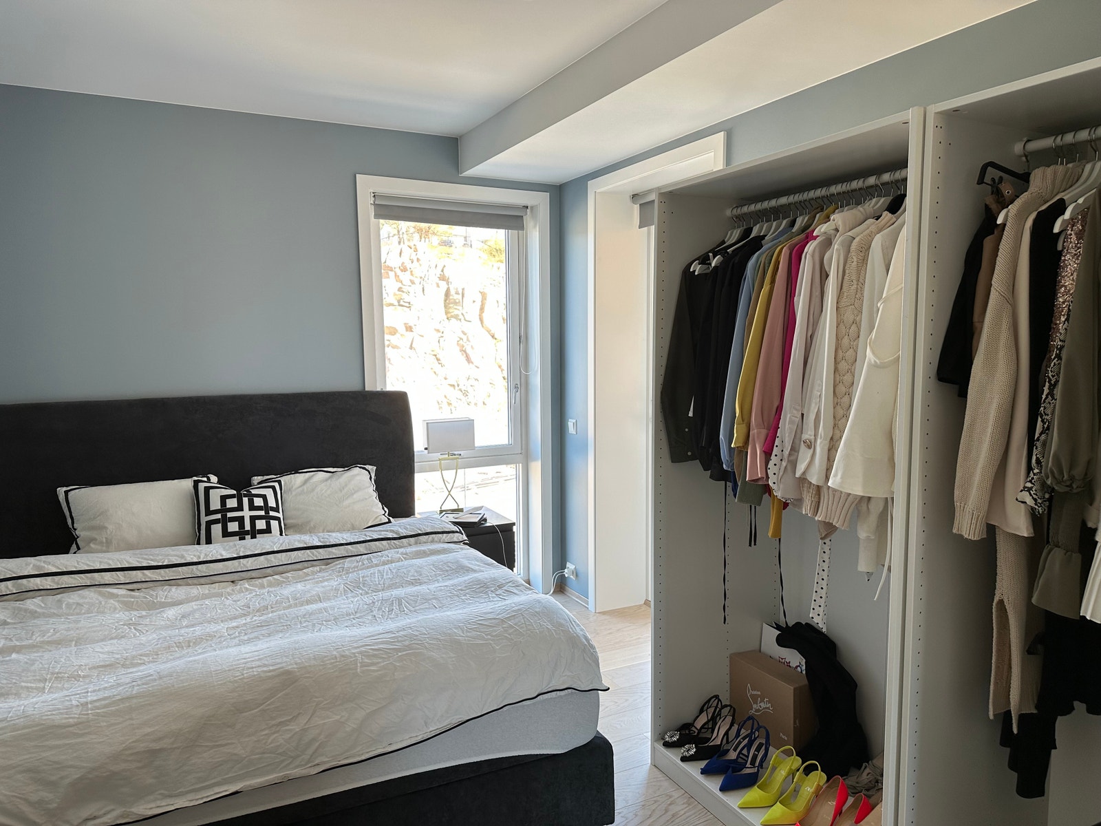 Romslig soverom Galleribilde