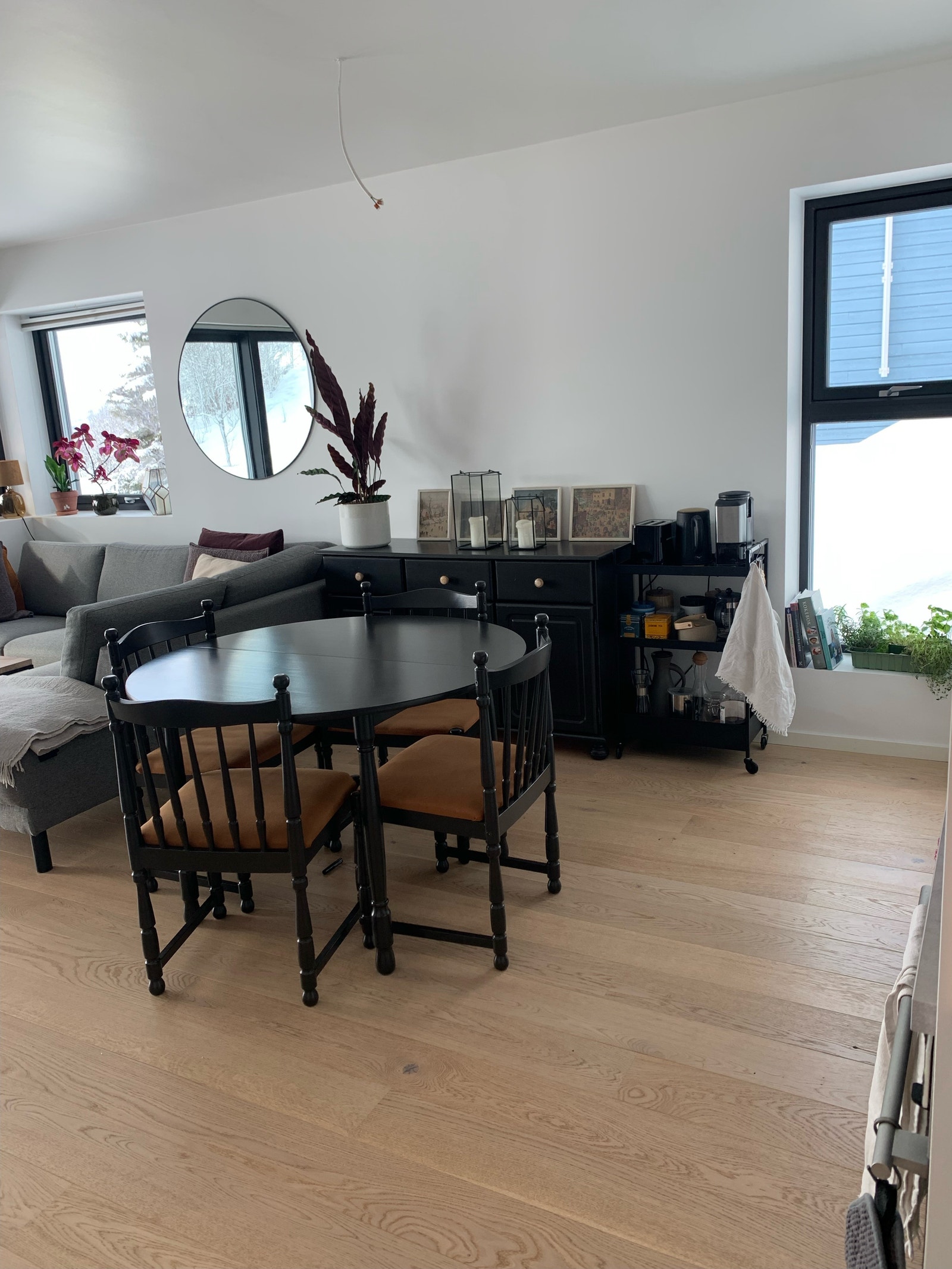 Stuebord Kjøkken Galleribilde