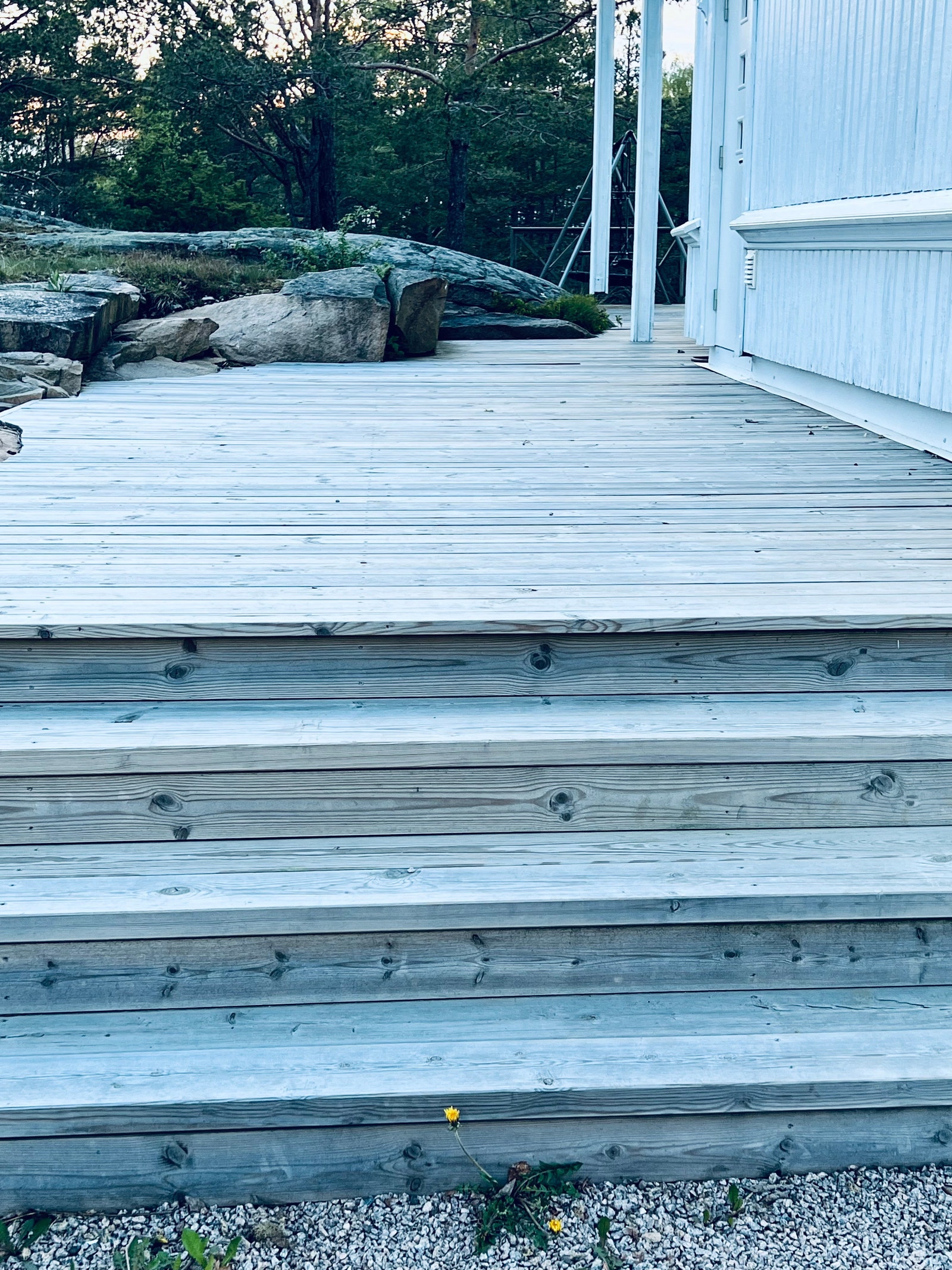 Egen parkeringsplass foran trapp og inngang. Galleribilde