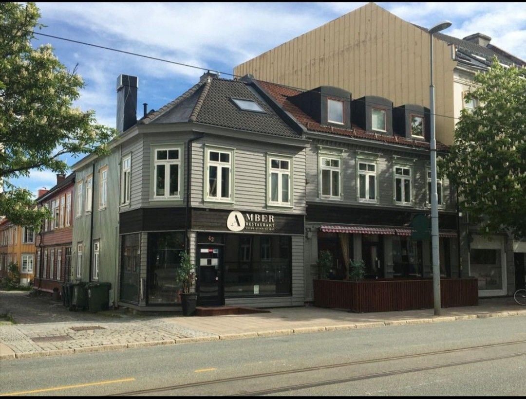 Fasadebilde av Bygården. Leiligheten ligger i 3. etg Galleribilde