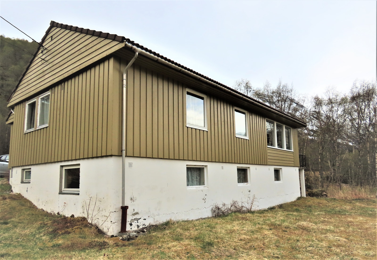 Bolig sett fra øst Galleribilde