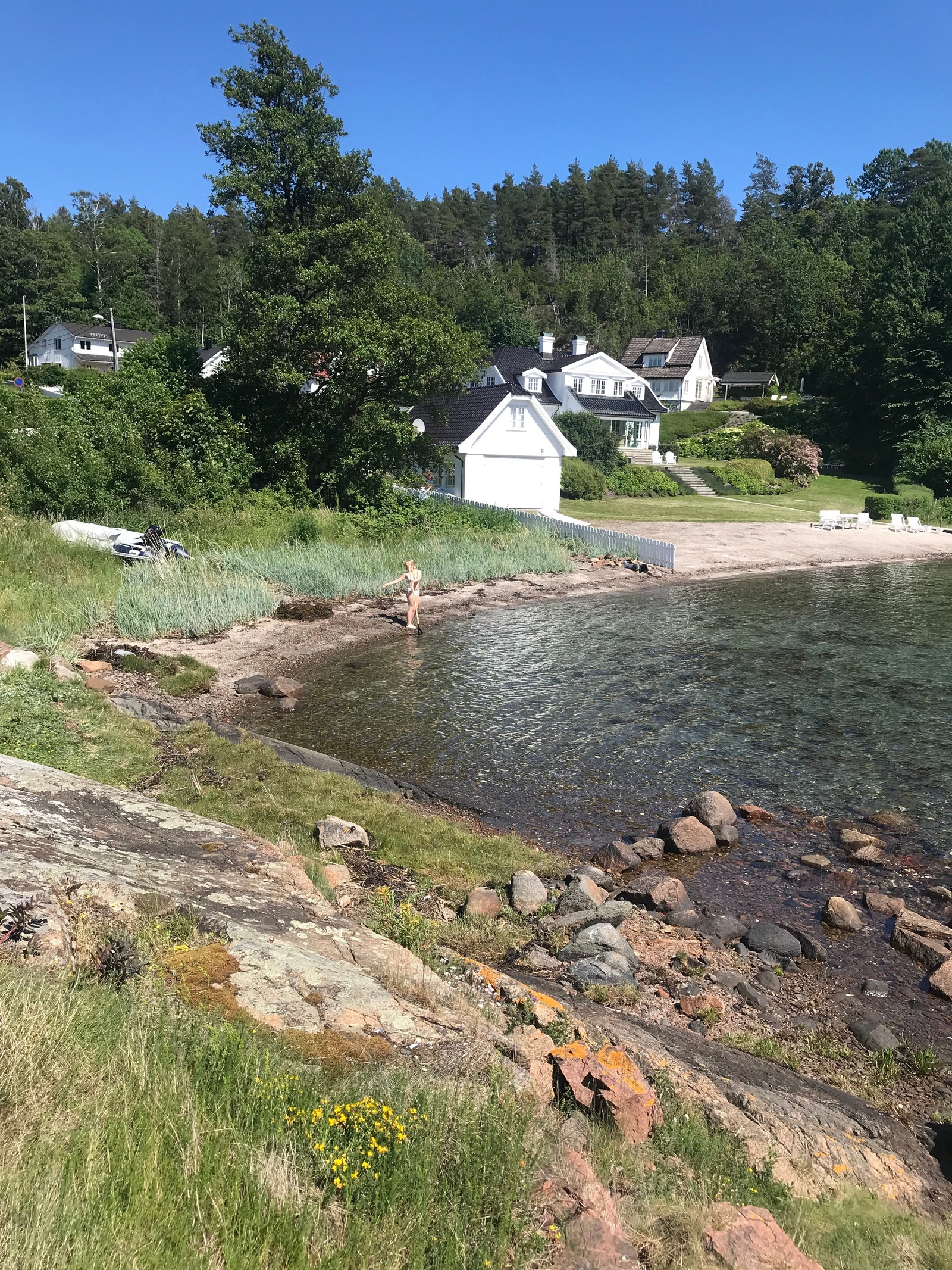 Usjenert liten strand for de minste Galleribilde
