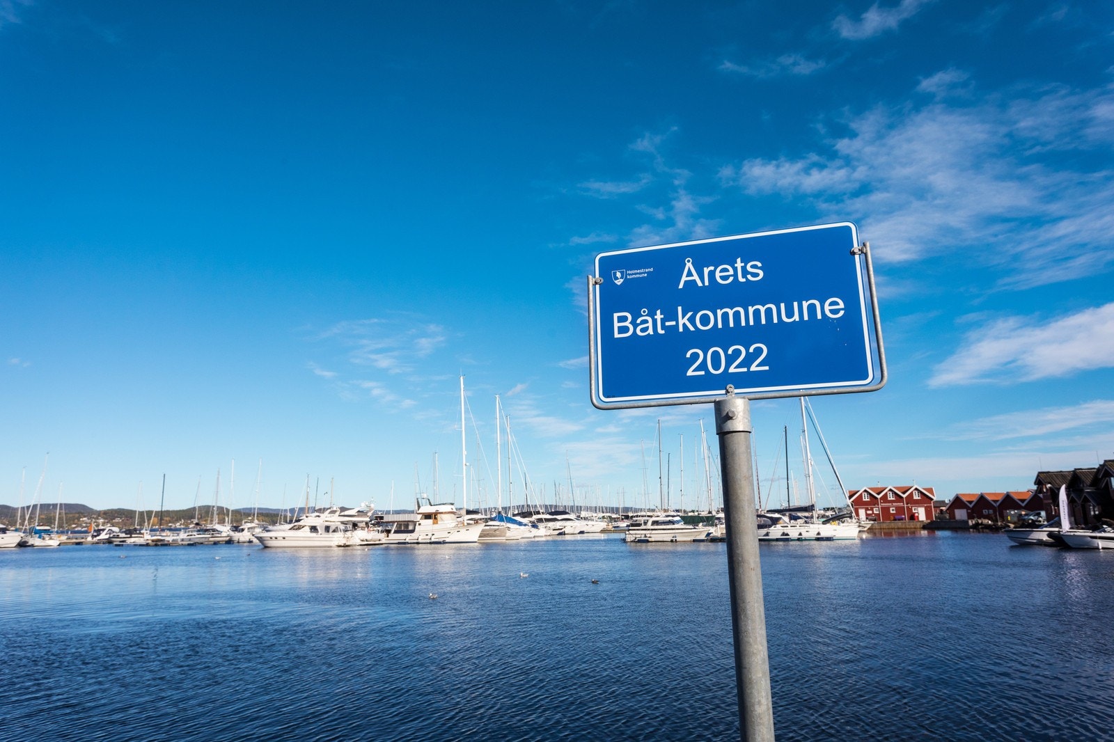 Floltte forhold for båtfolket Galleribilde