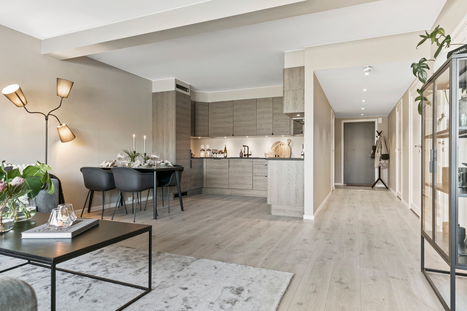 Visningsbolig - midtleilighet med planløsning tilsvarende leilighet 13, 14, 17 og 18. Tilvalg på kjøkken. Galleribilde