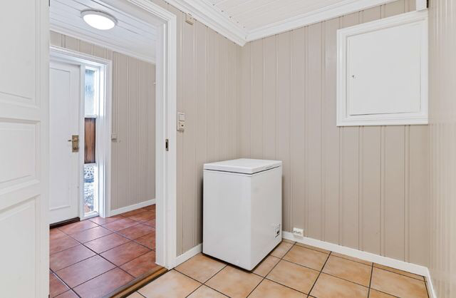 Gang med varmekabler og egen 5 m2 bod Galleribilde