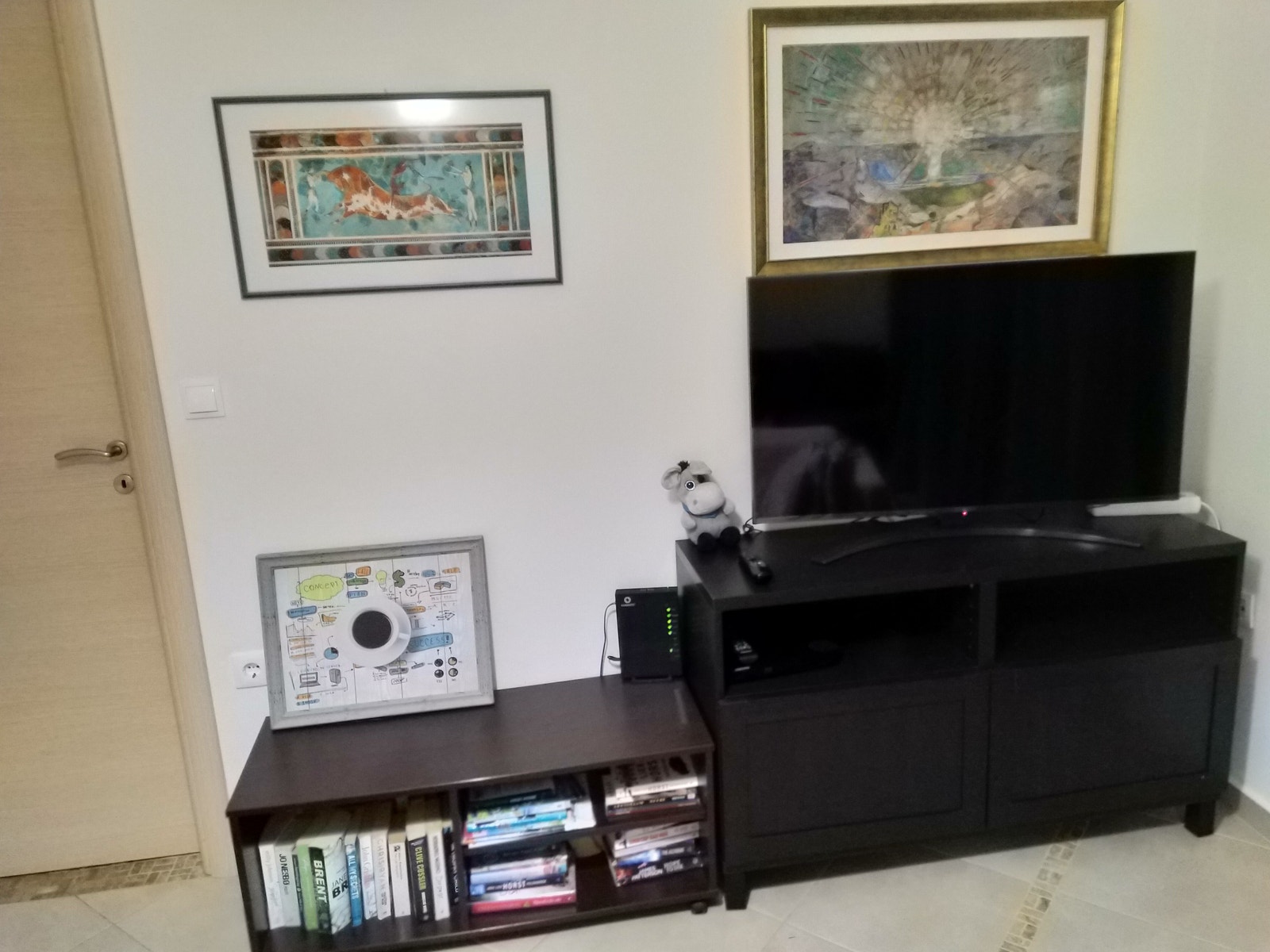 Ny 43 tommer smart-TV med Chromecast Galleribilde