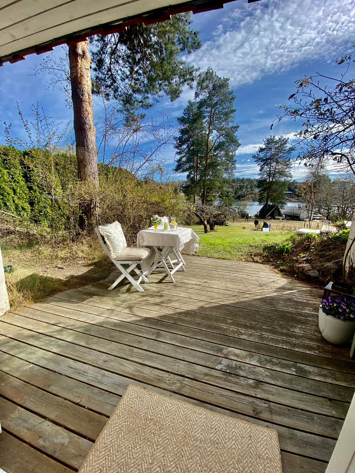 Tilgang til strand/hage i idylliske omgivelser Galleribilde