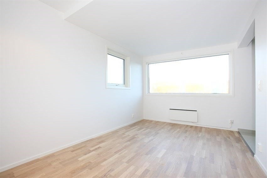 Stue, 12,8m2 Galleribilde