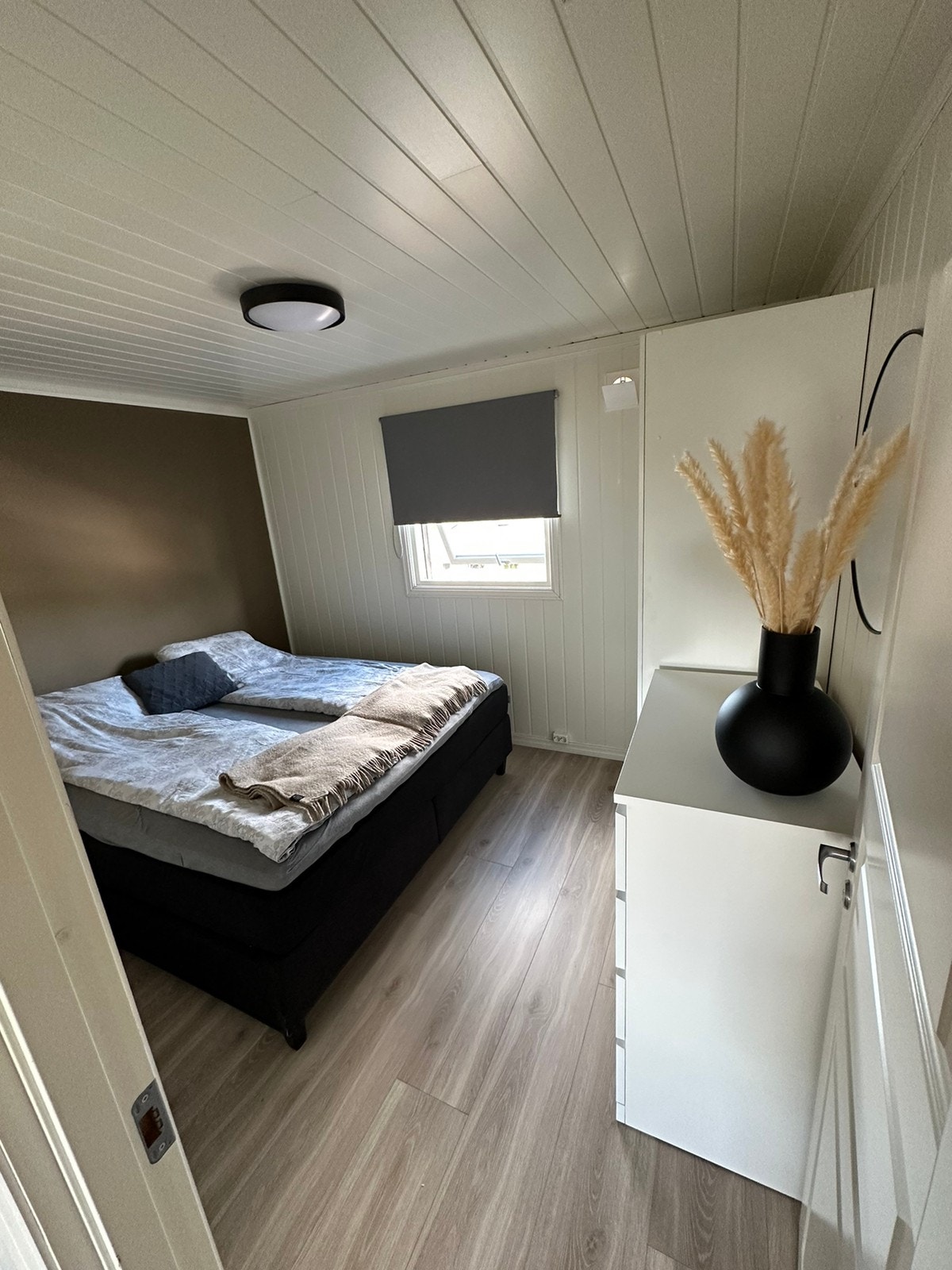 Romslig soverom Galleribilde