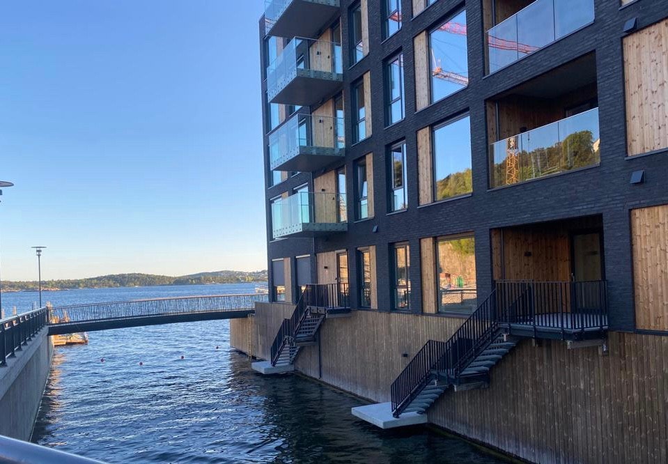 Bryggen til høyre tilhører leiligheten Galleribilde