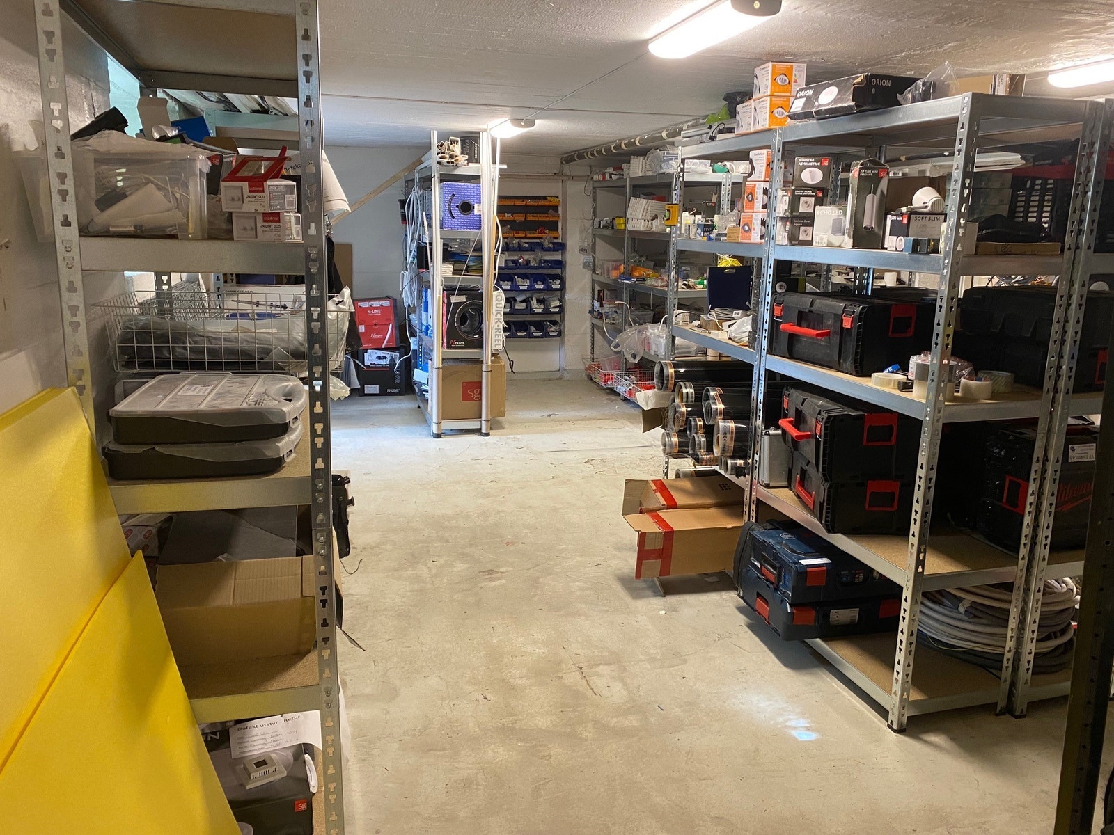 Lager Galleribilde