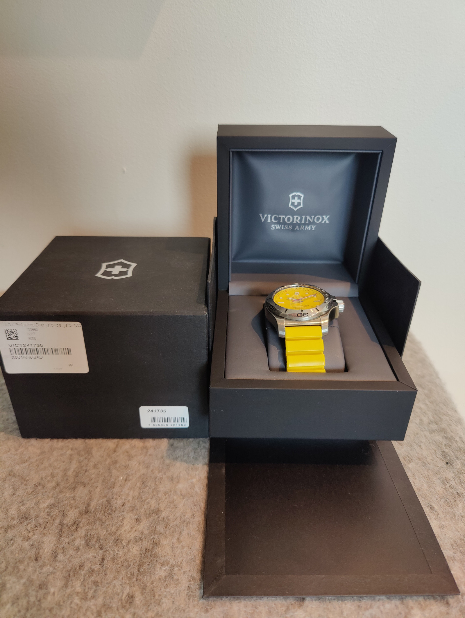 Victorinox Inox Pro Diver 241735 FINN torget