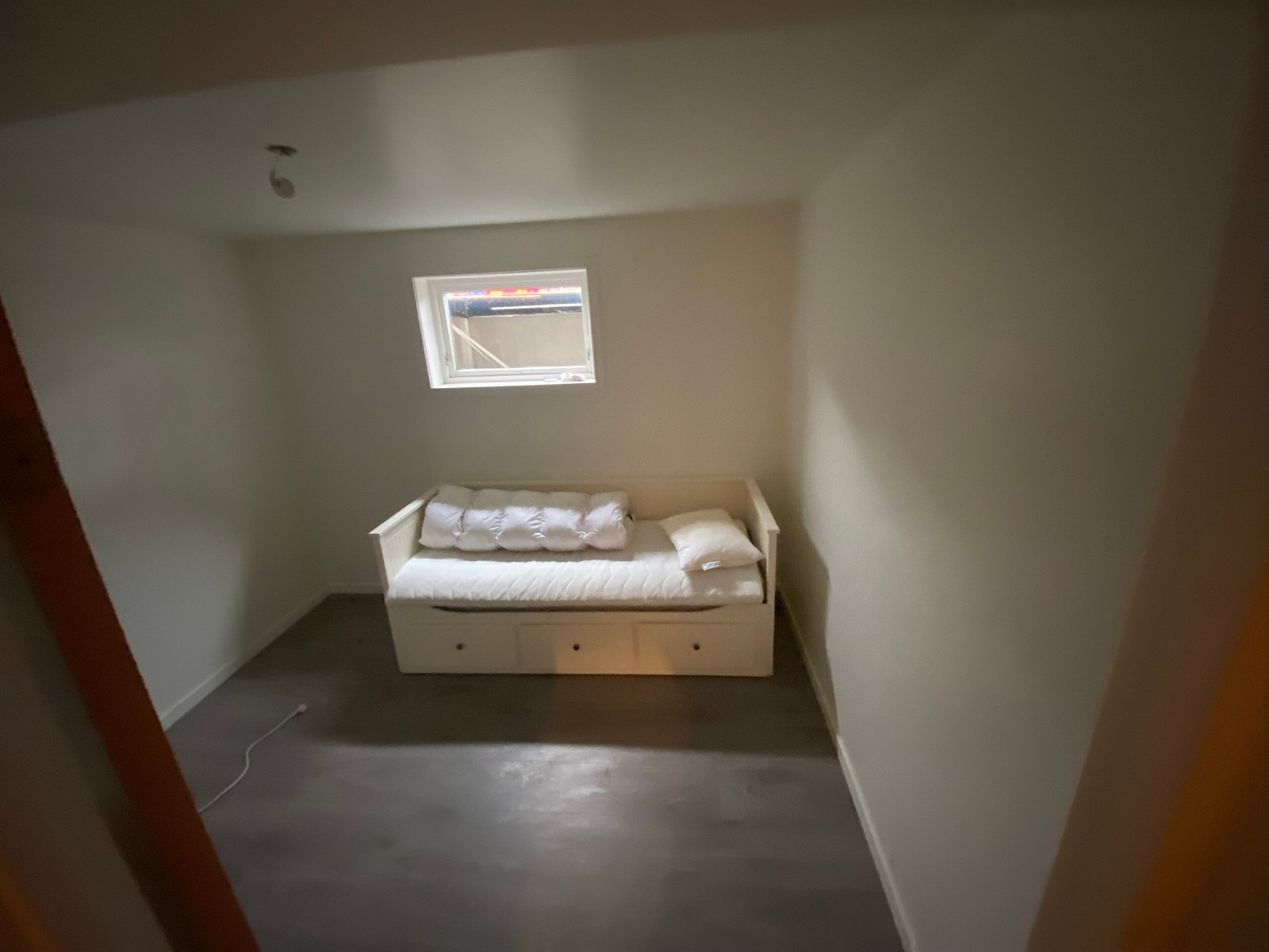 Disponibelt rom Galleribilde