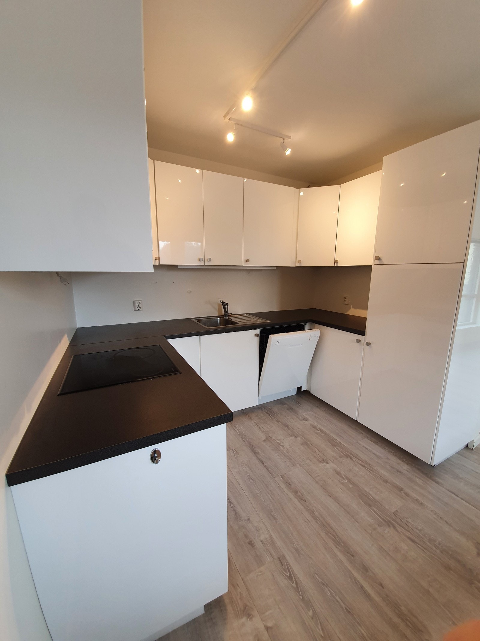 Kjøkken annen vinkel Galleribilde