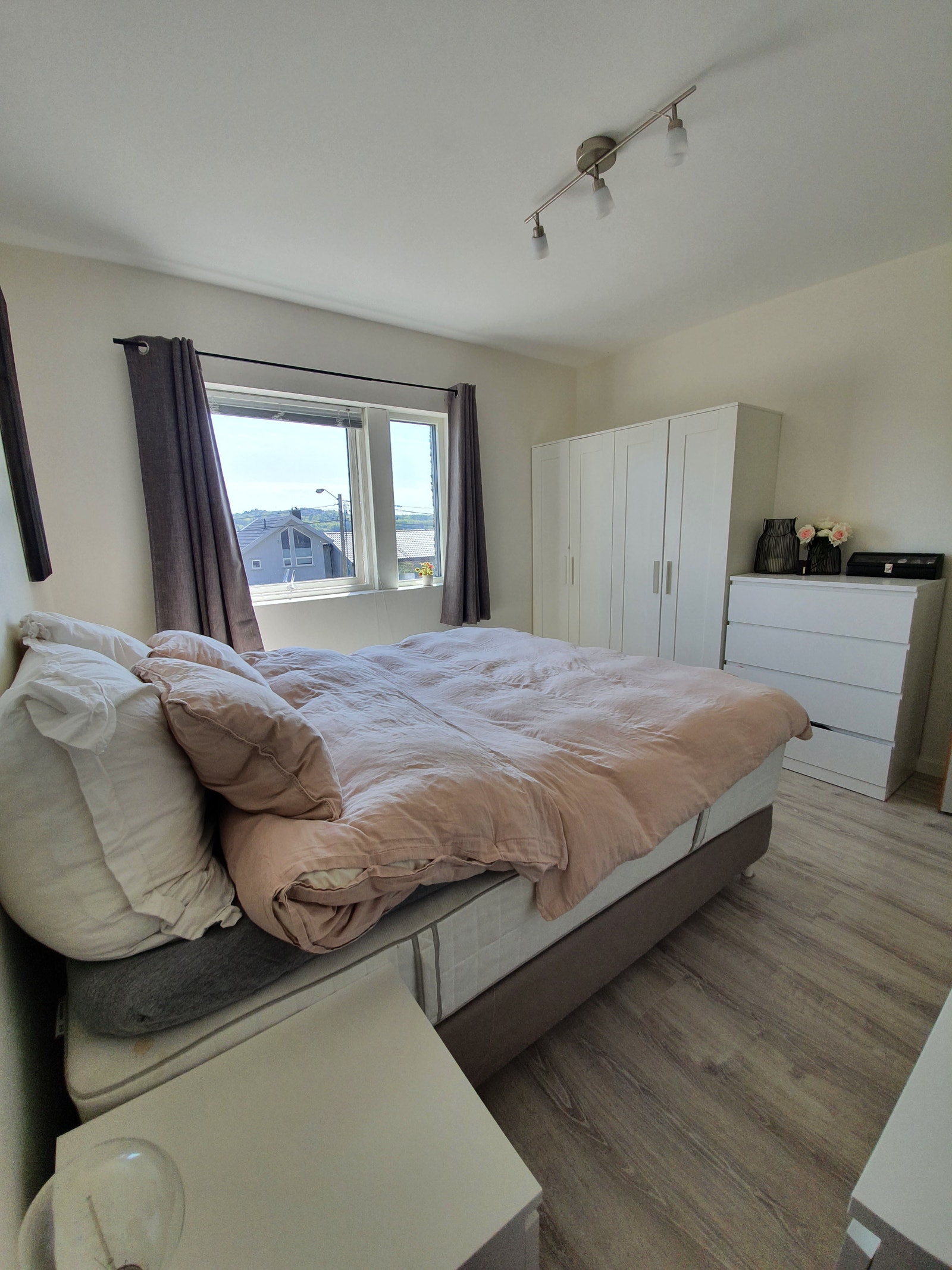 Soverom 1 annen vinkel Galleribilde