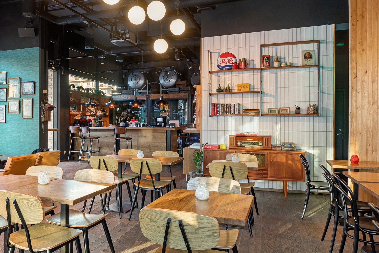 Fryd på Løren Torg Galleribilde