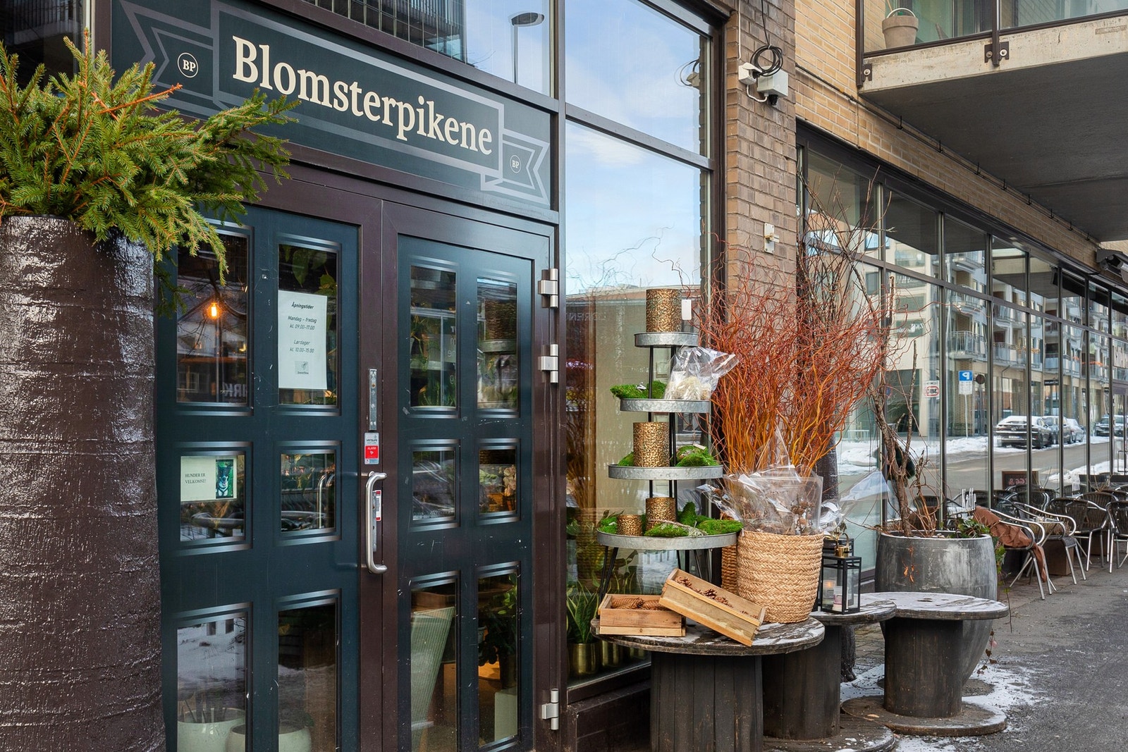 Blomsterpikene Galleribilde