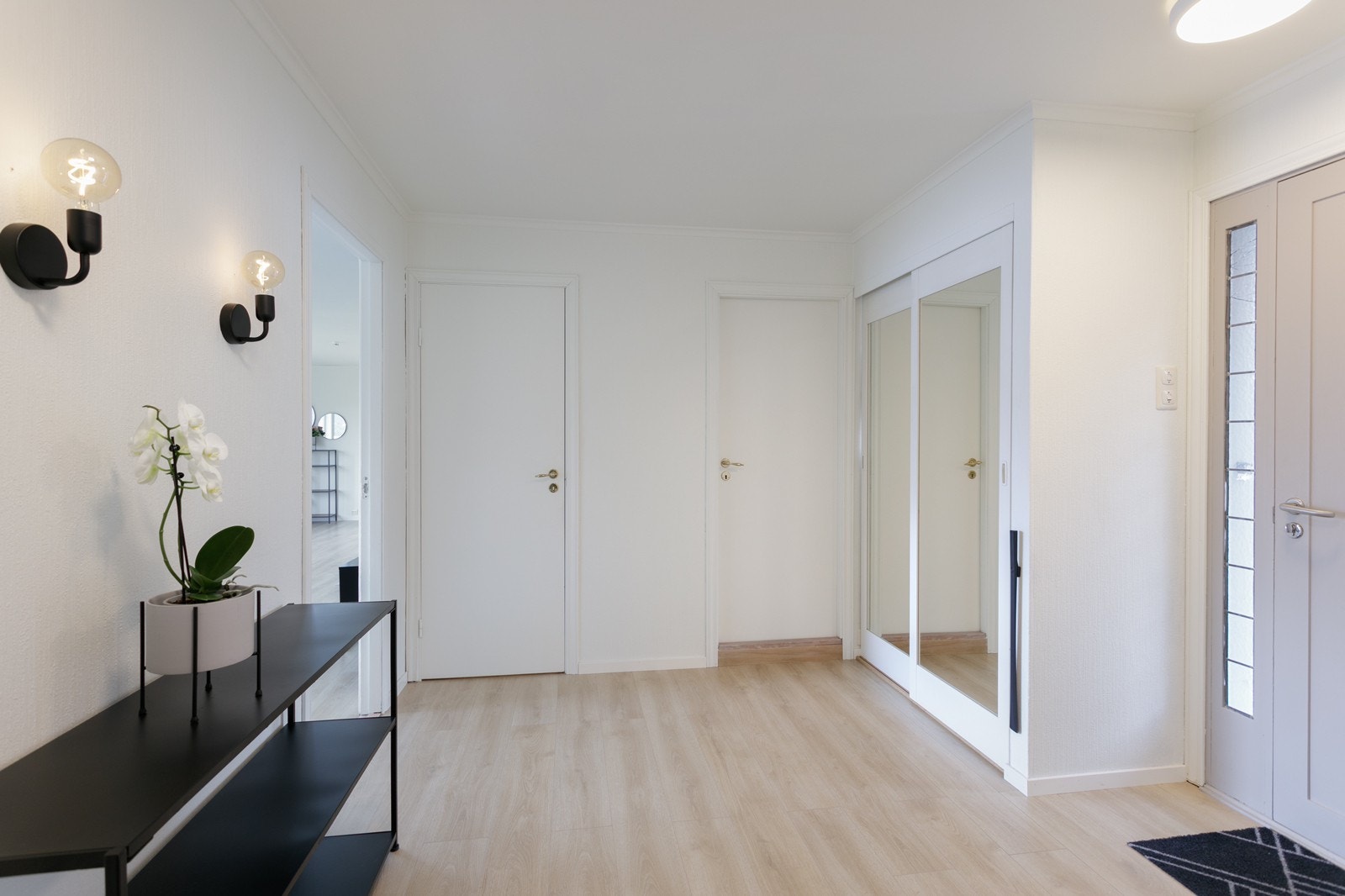 Hovedinngang Galleribilde