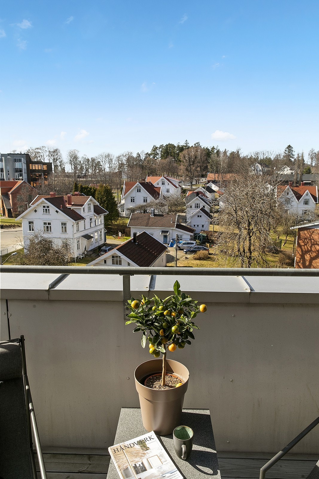 Uteplassen Galleribilde