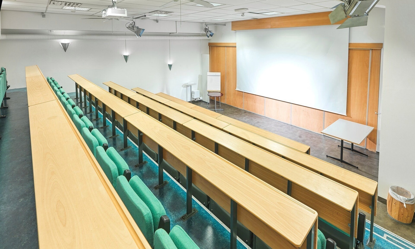 Auditorium 50 plasser - booking i App Galleribilde