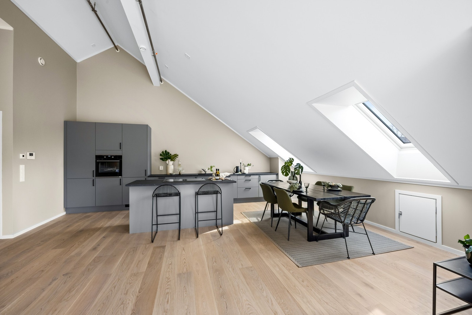 Moderne kjøkkeninnredning fra Sigdal Kjøkken. Galleribilde