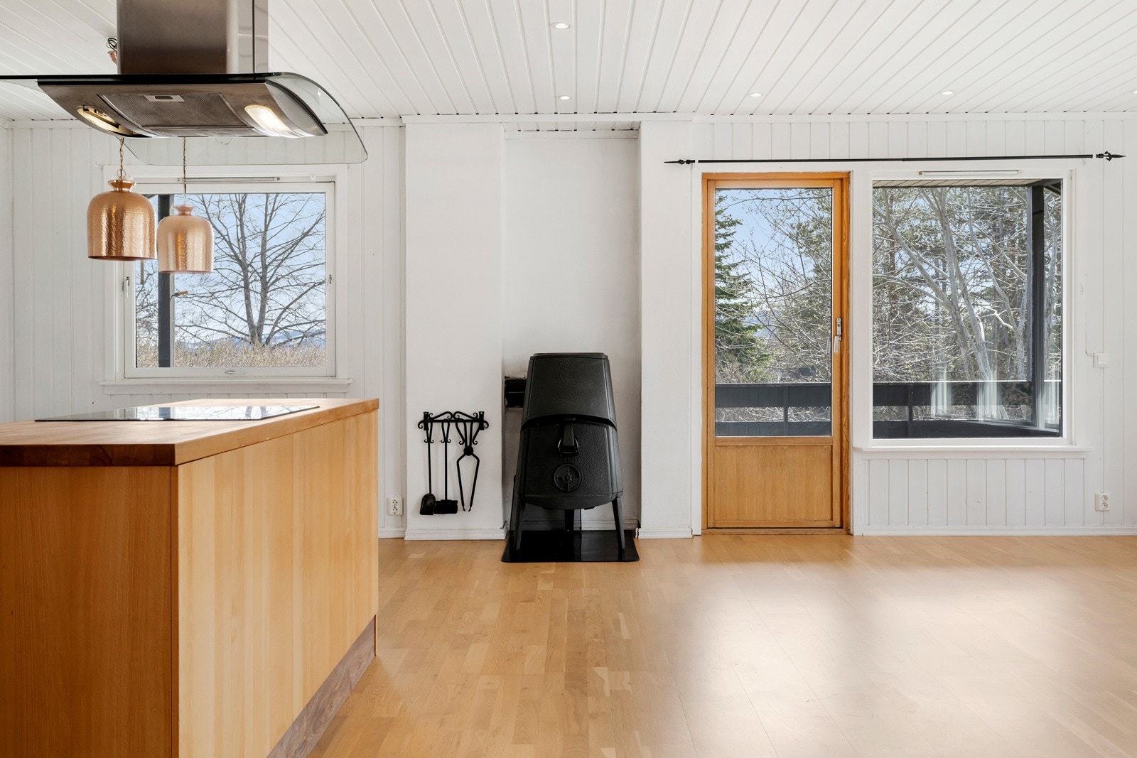 Stue med utgang til terrasse Galleribilde