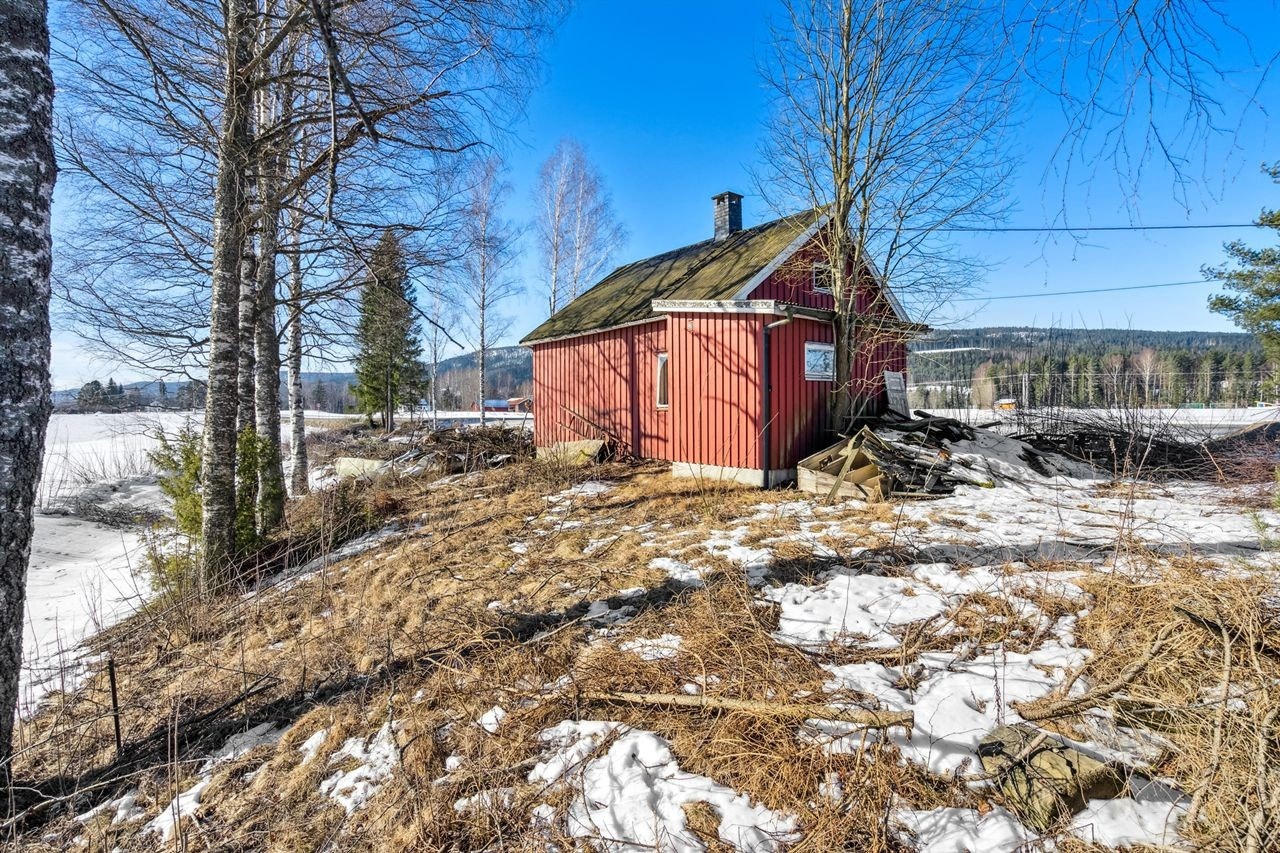 Vestre Solørveg 1604 - restaurering/rivingsobjekt på romslig, solrik tomt Galleribilde