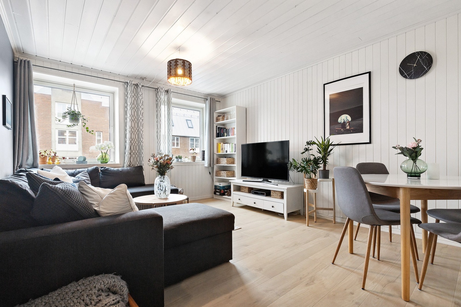Velkommen til Innherredsveien 55 og denne flotte leiligheten i 3.etasje. Galleribilde