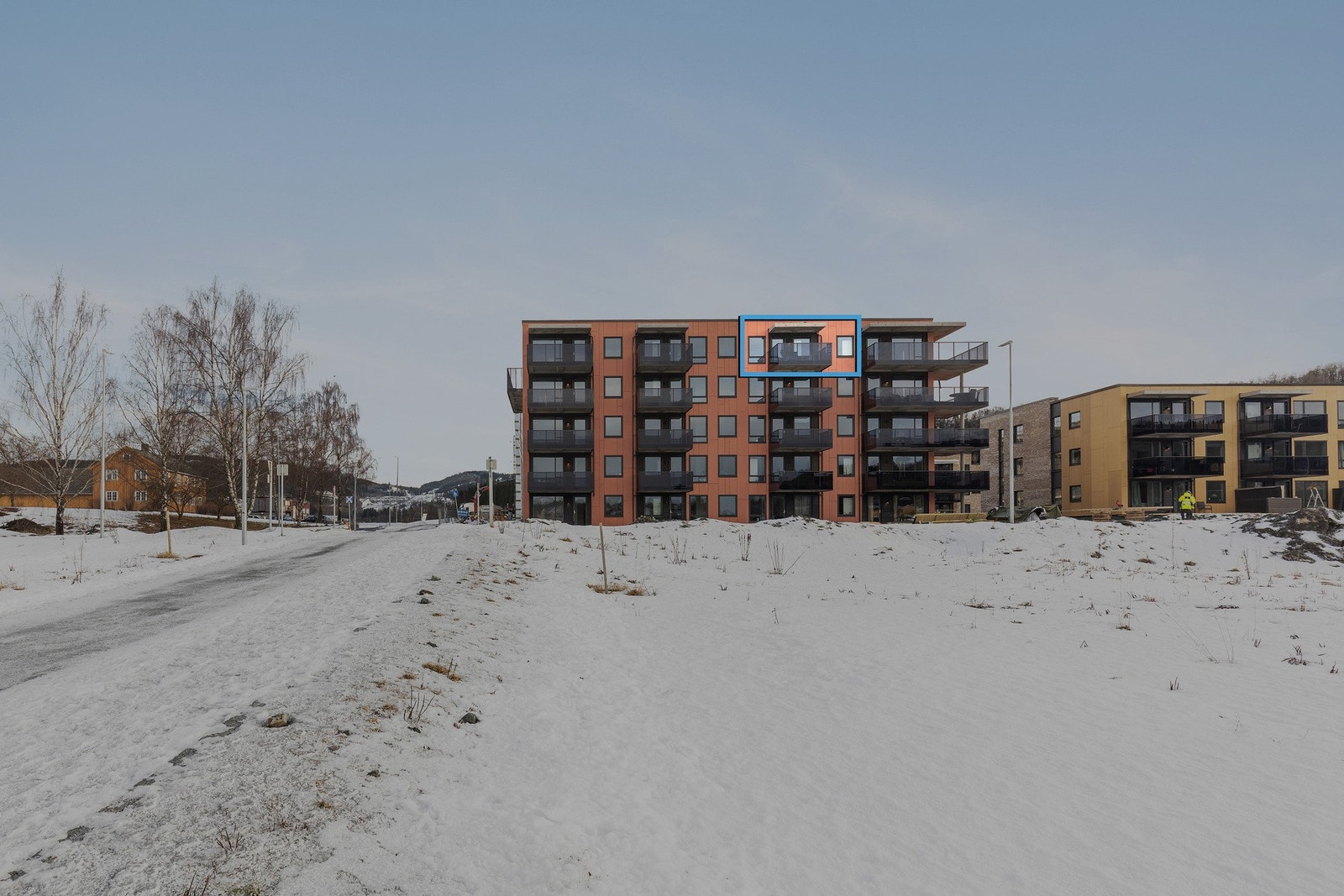Det gjøres oppmerksom på at flere tomter i nærområdet kan bli/er under utbyggelse. Konferer megler ved spørsmål. Galleribilde