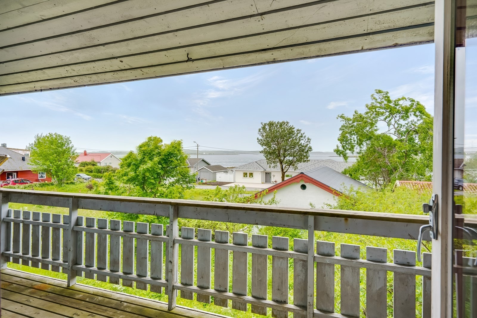 Vestvendt veranda med utsikt! Galleribilde