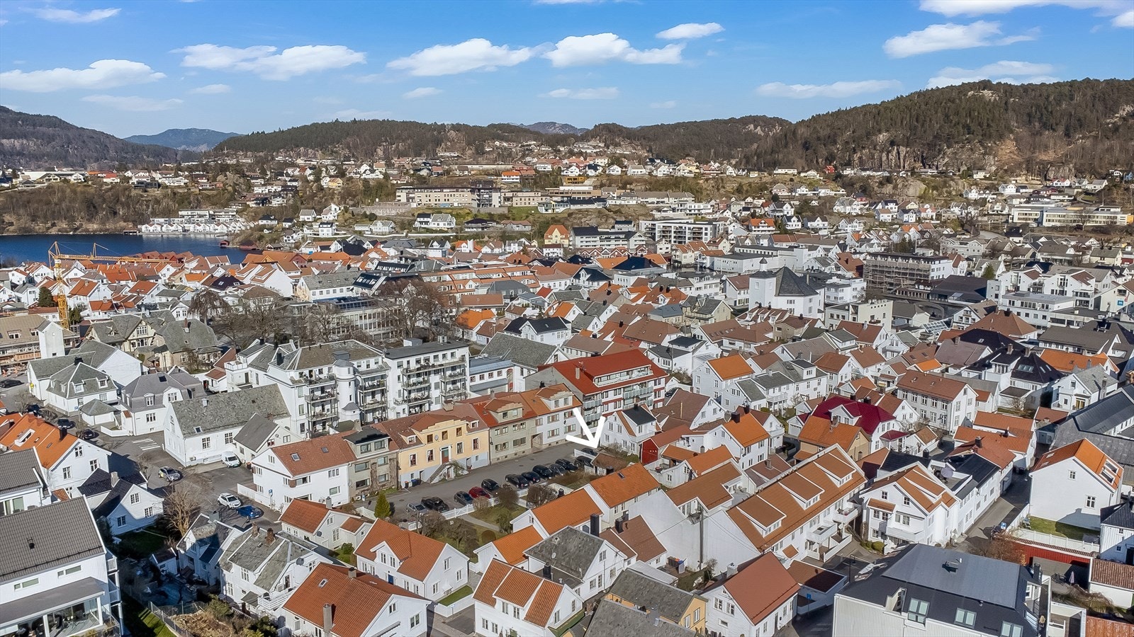 Adkomst til eiendommen er fra Vollgaten. Galleribilde