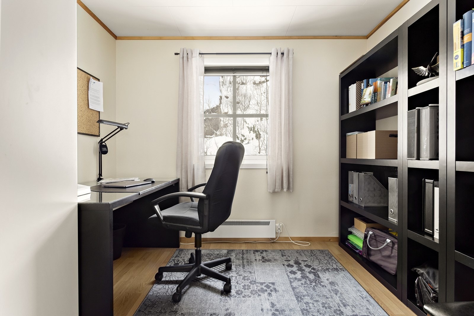 Det minste soverommet benyttes i dag til kontor. Galleribilde