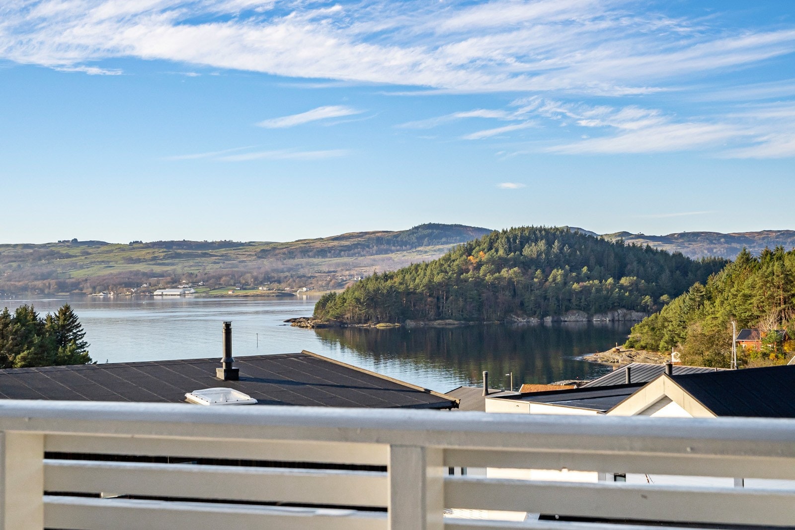 Utsikt mot vest. Galleribilde