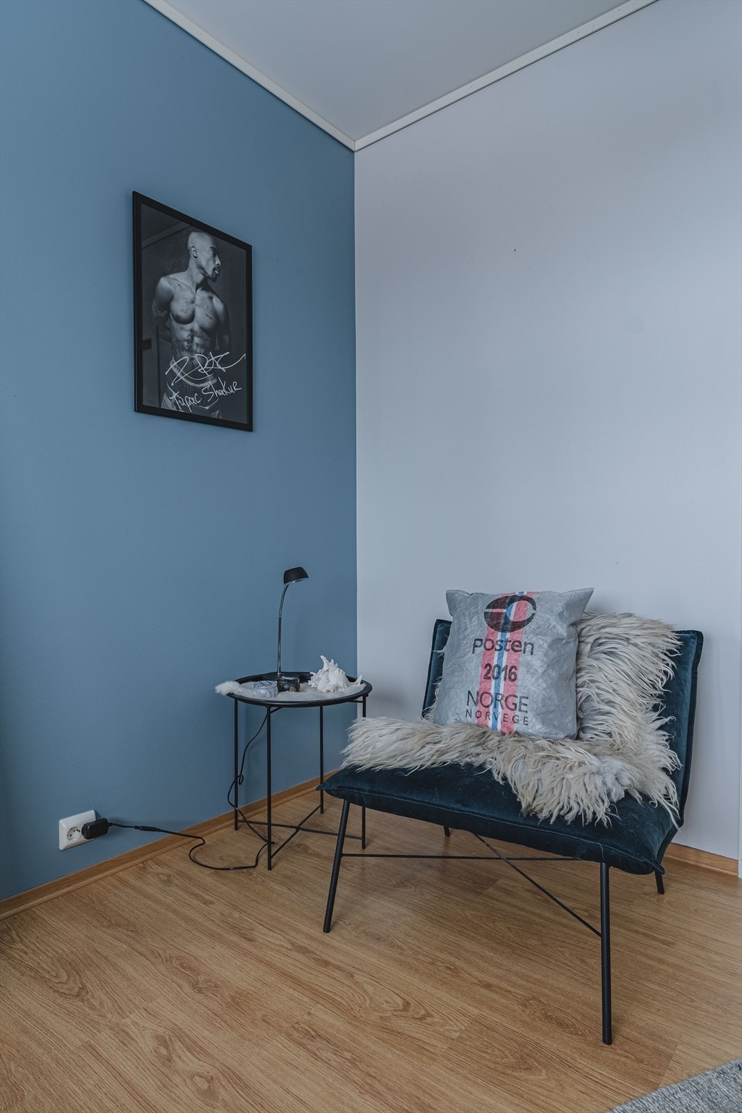 Det er også utgang til balkong fra et av soverommene i underetasjen. Galleribilde