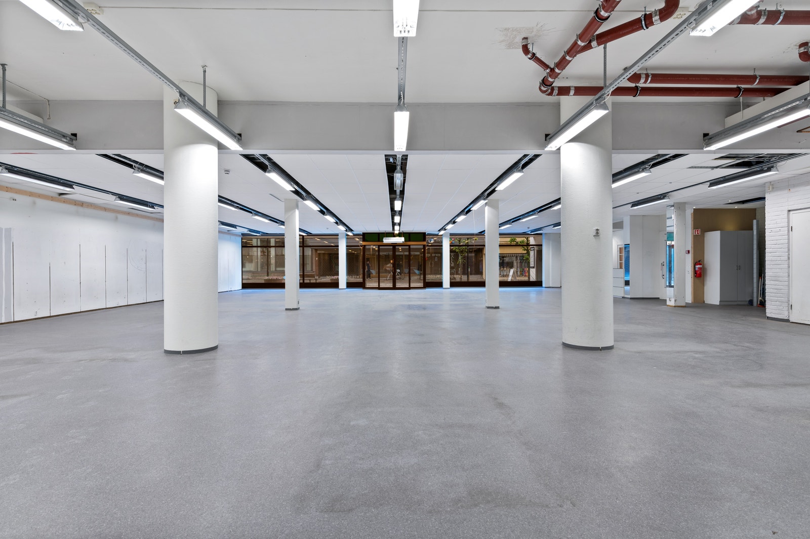 Butikklokale med inngang fra Torggata Galleribilde