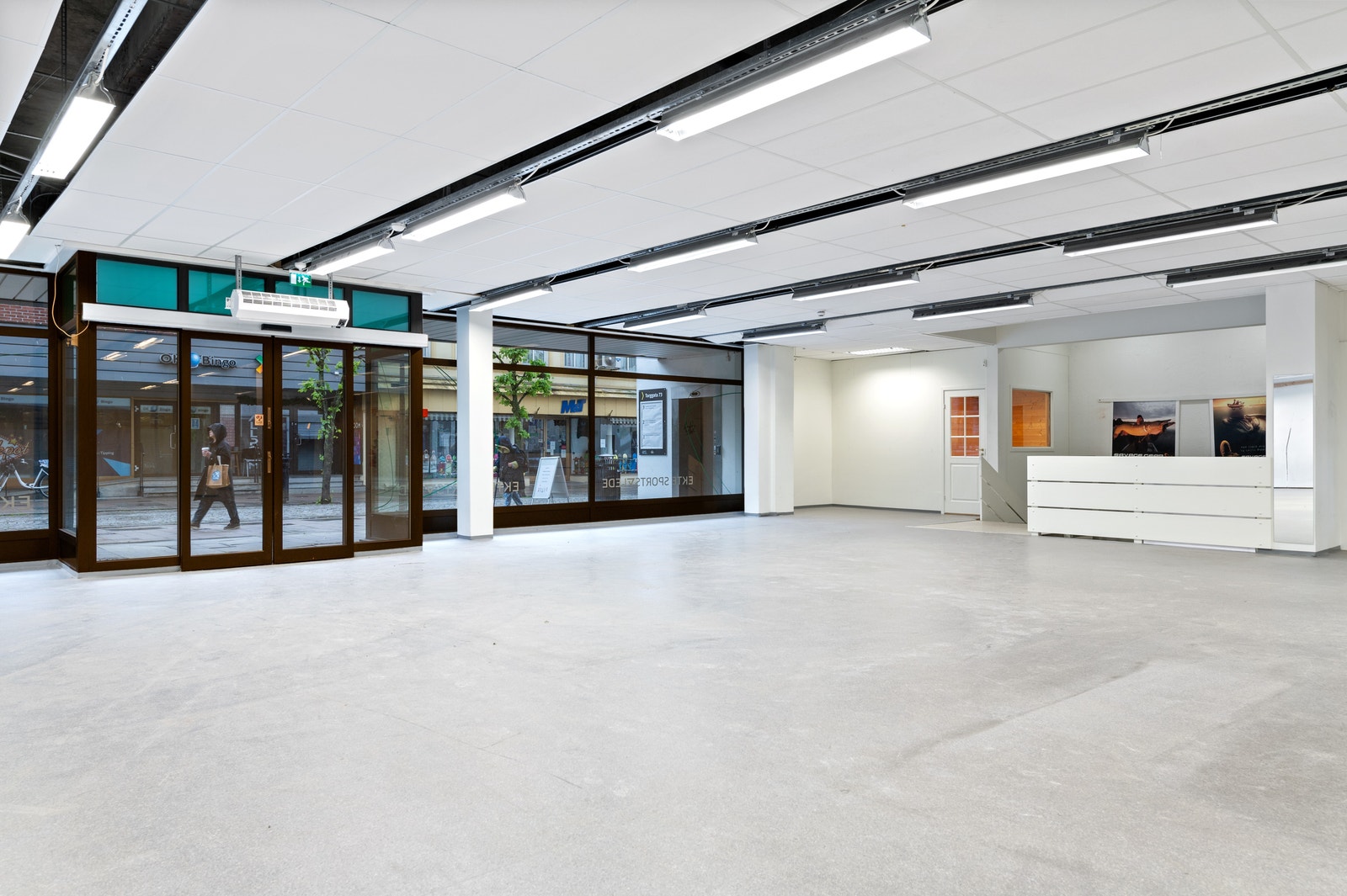 Butikklokale med inngang fra Torggata Galleribilde