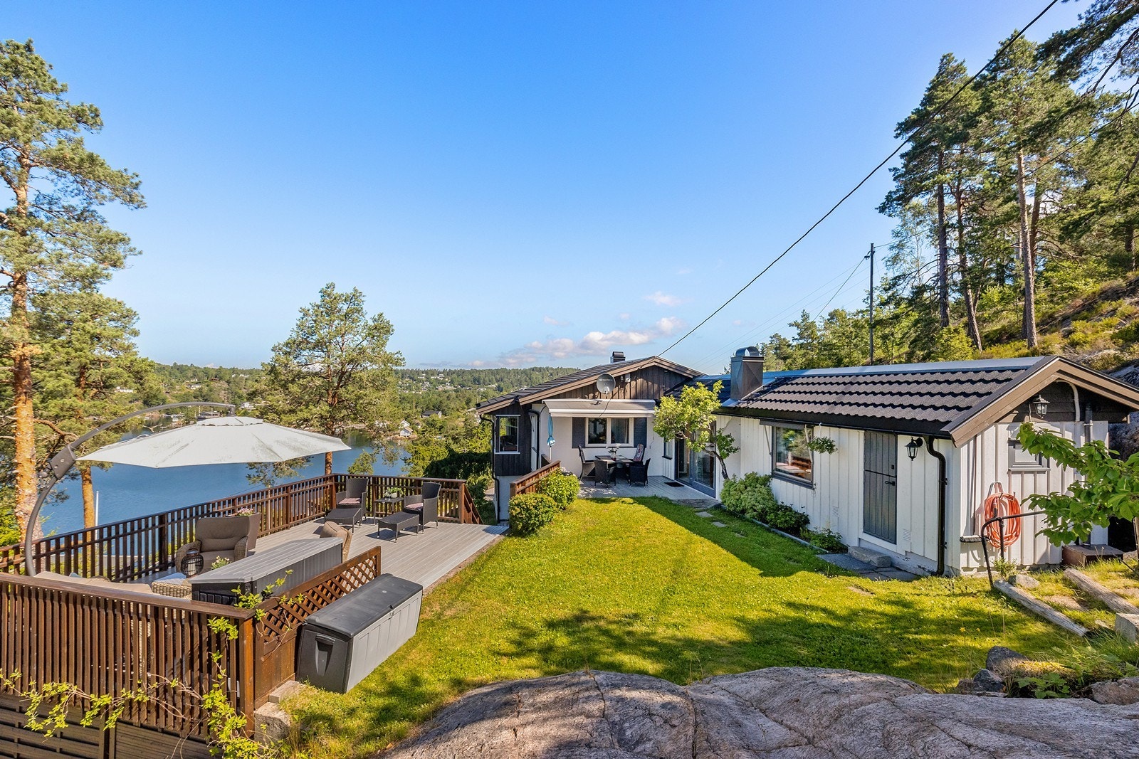 Flott opparbeidet fritidseiendom Galleribilde