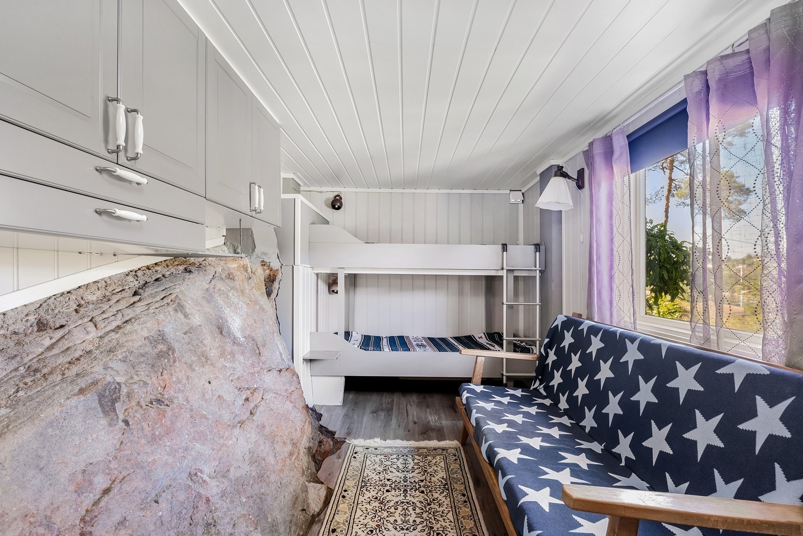 Innredet rom i kjeller Galleribilde