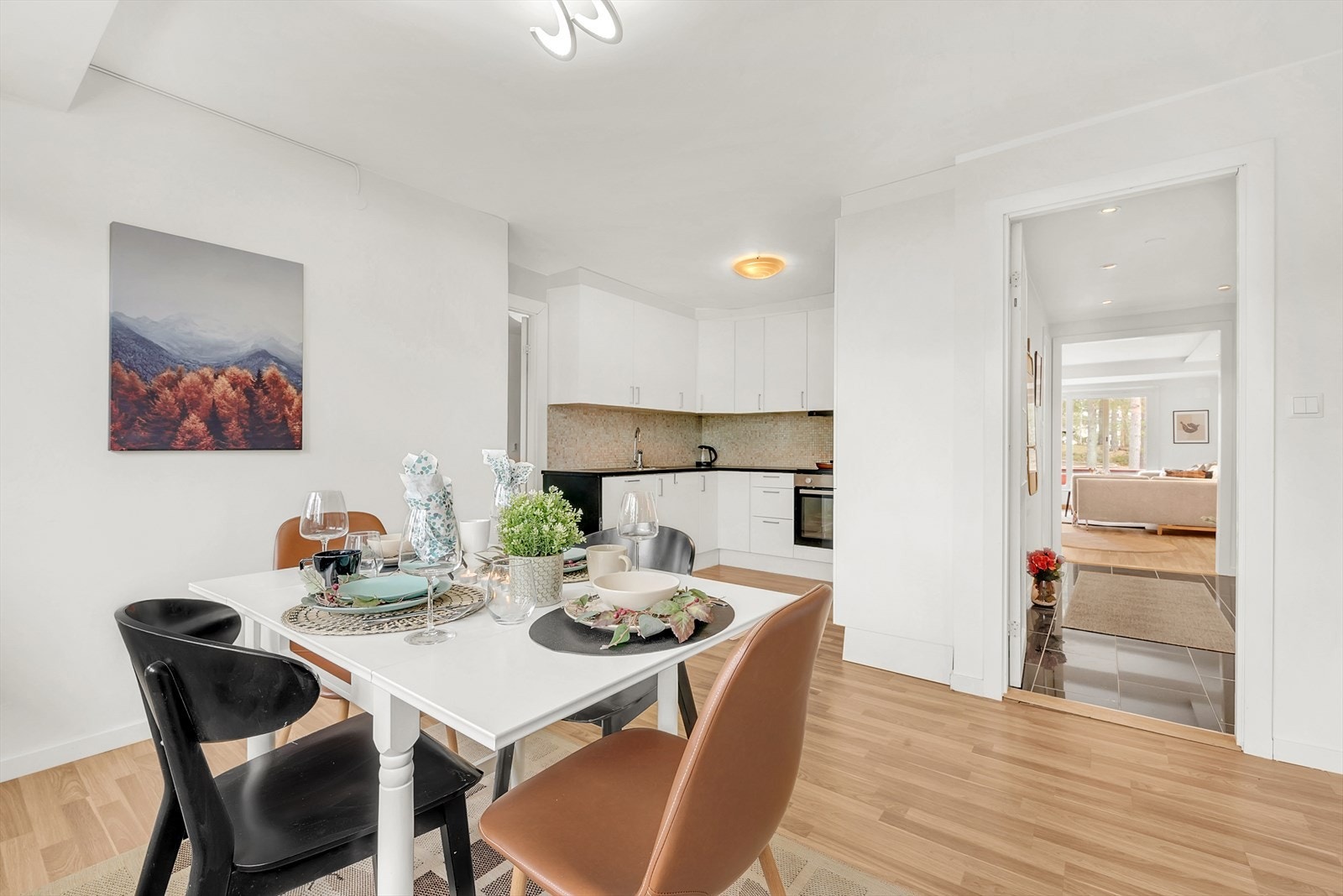 Delvis separat kjøkken Galleribilde