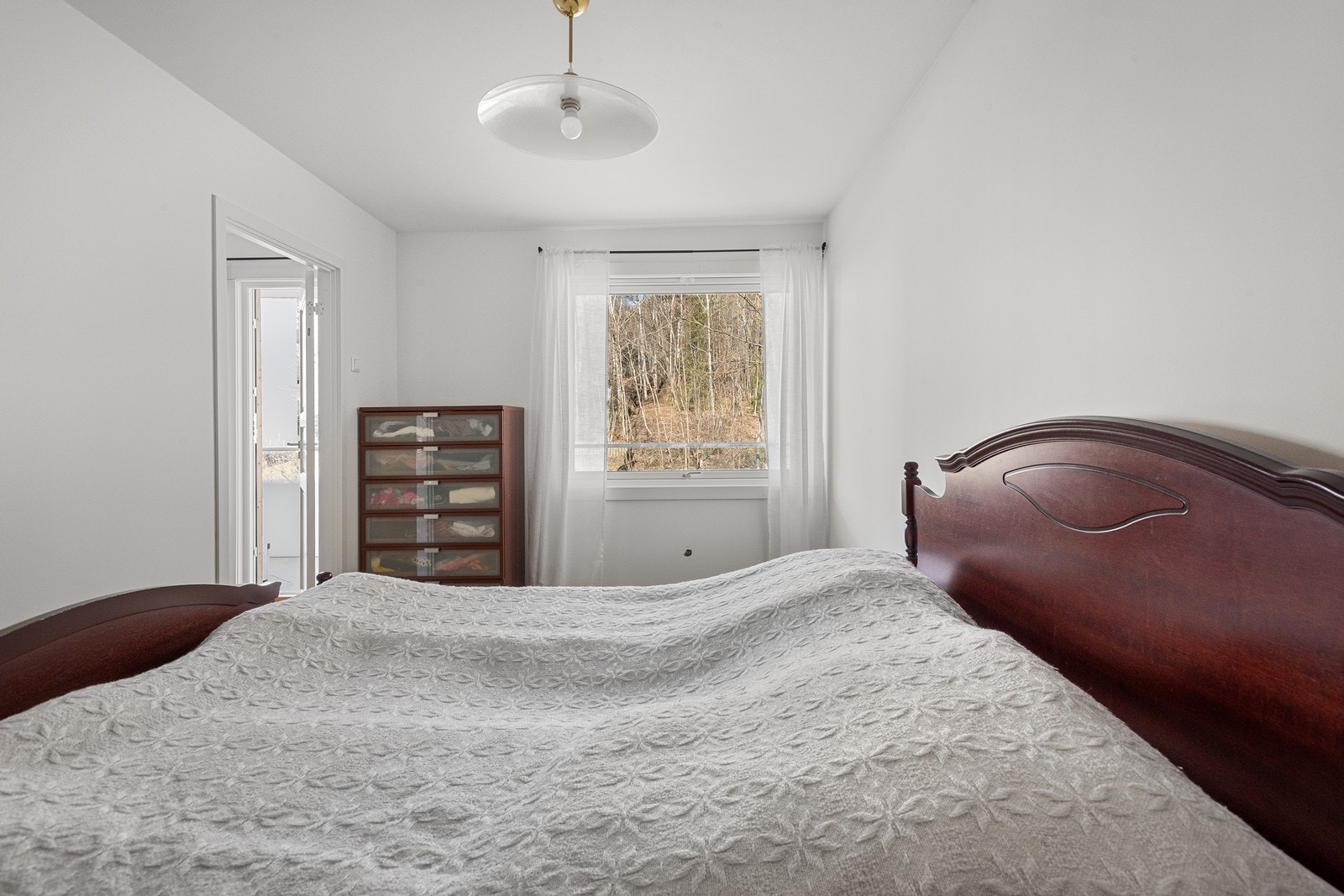 God plass til dobbeltseng. Galleribilde