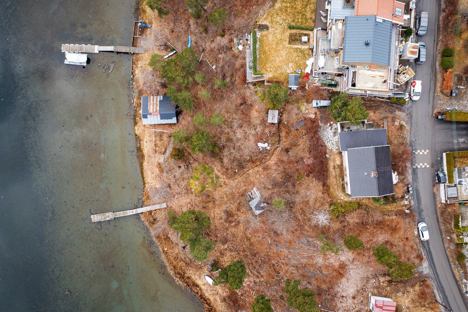 Frittliggende enebolig med på en unik og stor tomt (2 258 kvm). Galleribilde