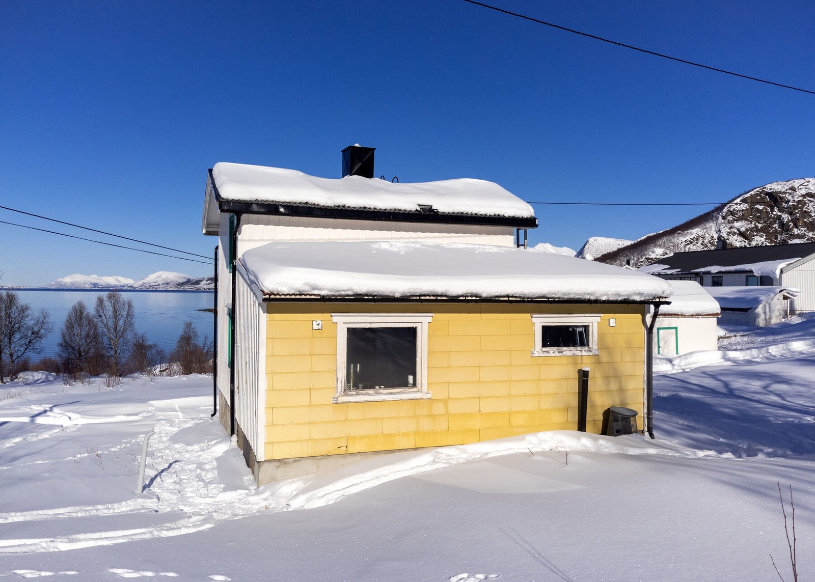 Fasade bakside Galleribilde