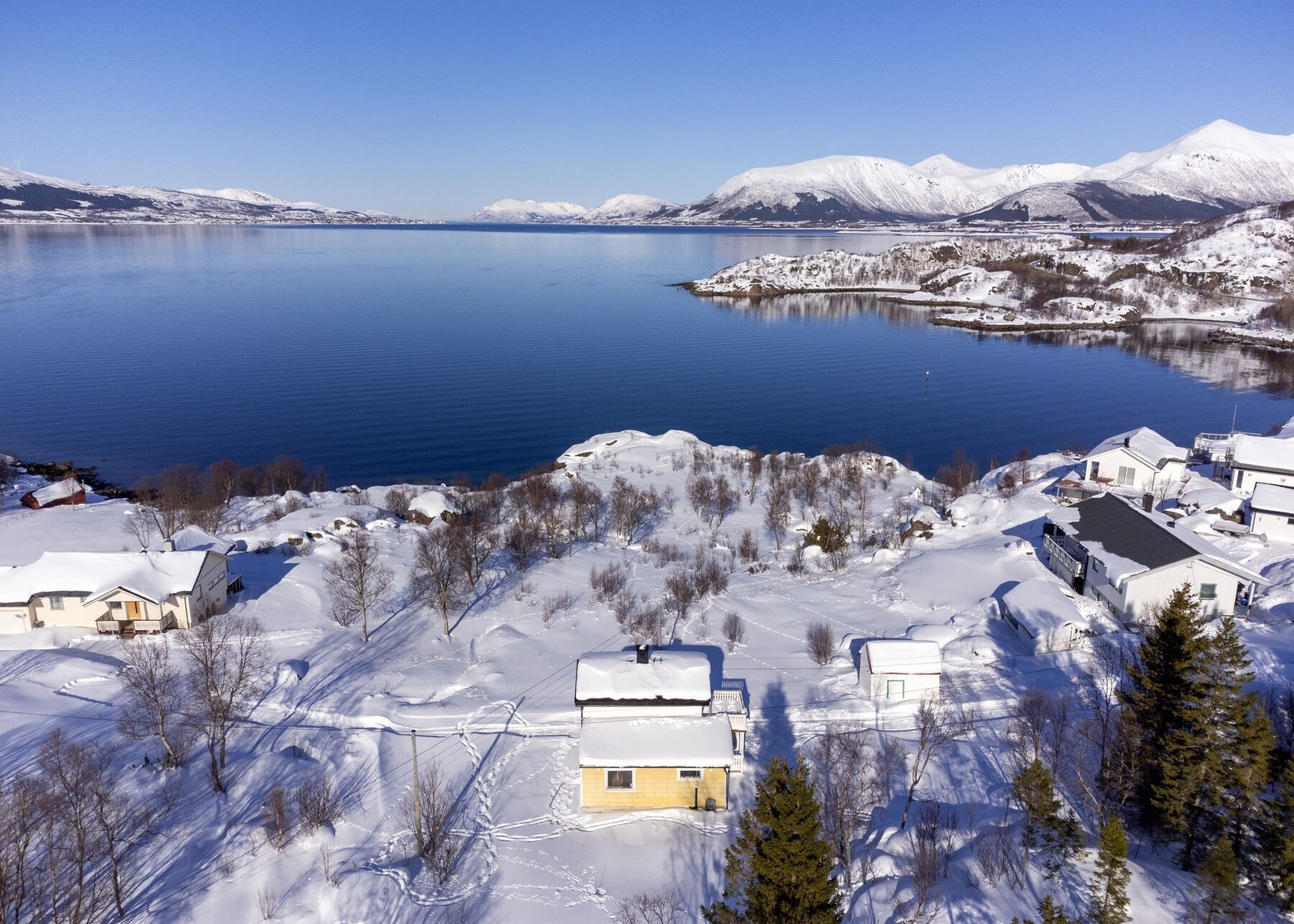 Velkommen til Djupfjord 10! Galleribilde