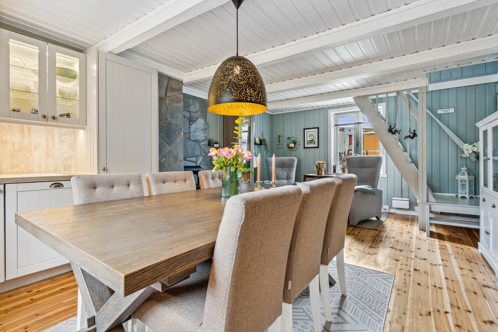 God plass til ønsket spisegruppe. Galleribilde