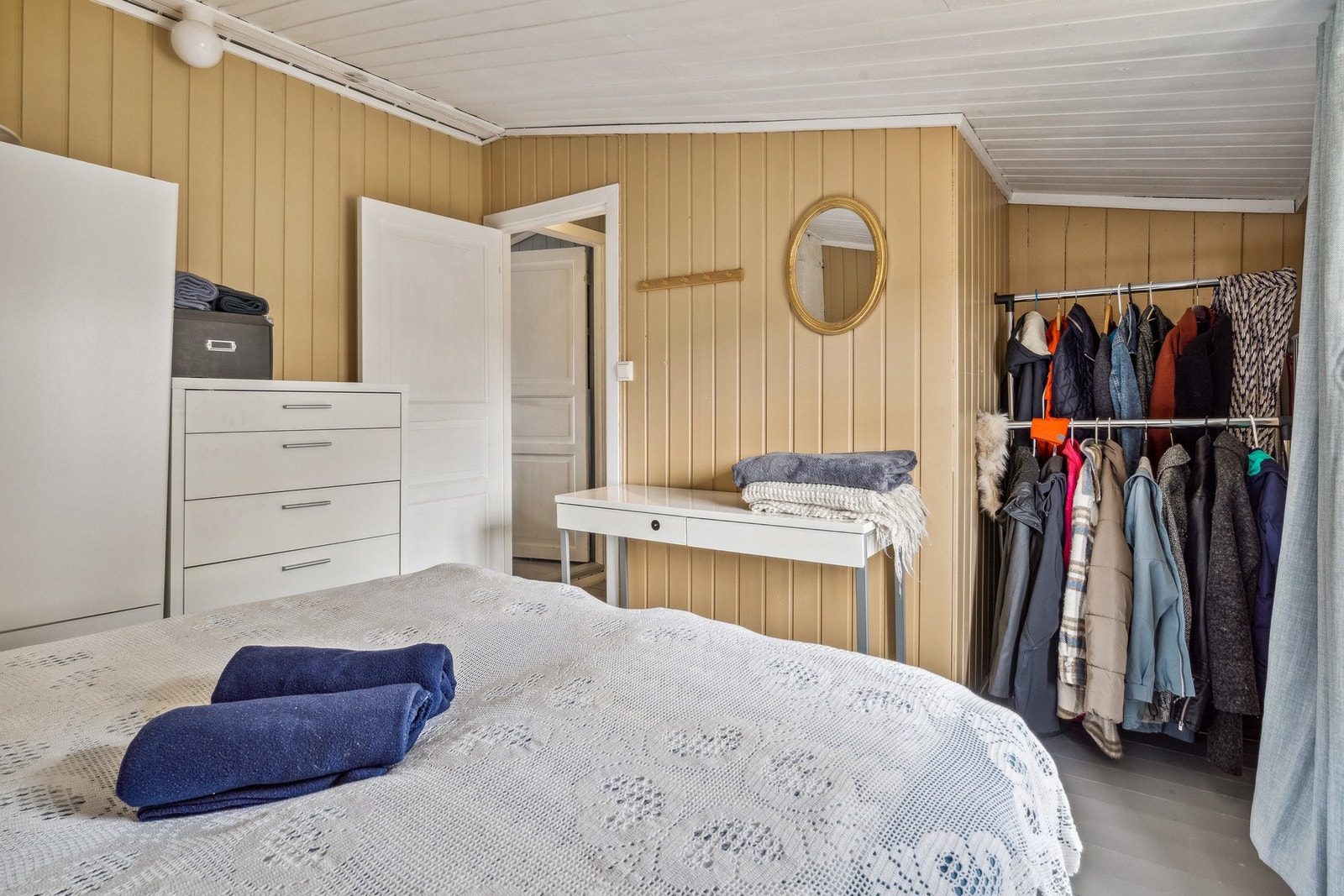 Soverom. Galleribilde