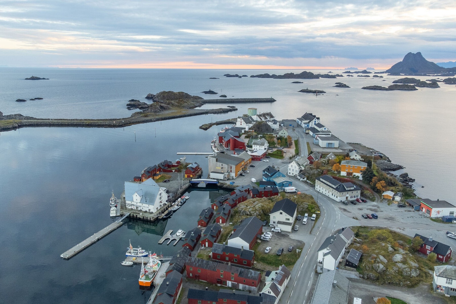 Her er det umiddelbar nærhet til Vestfjorden med fiskemuligheter. Galleribilde