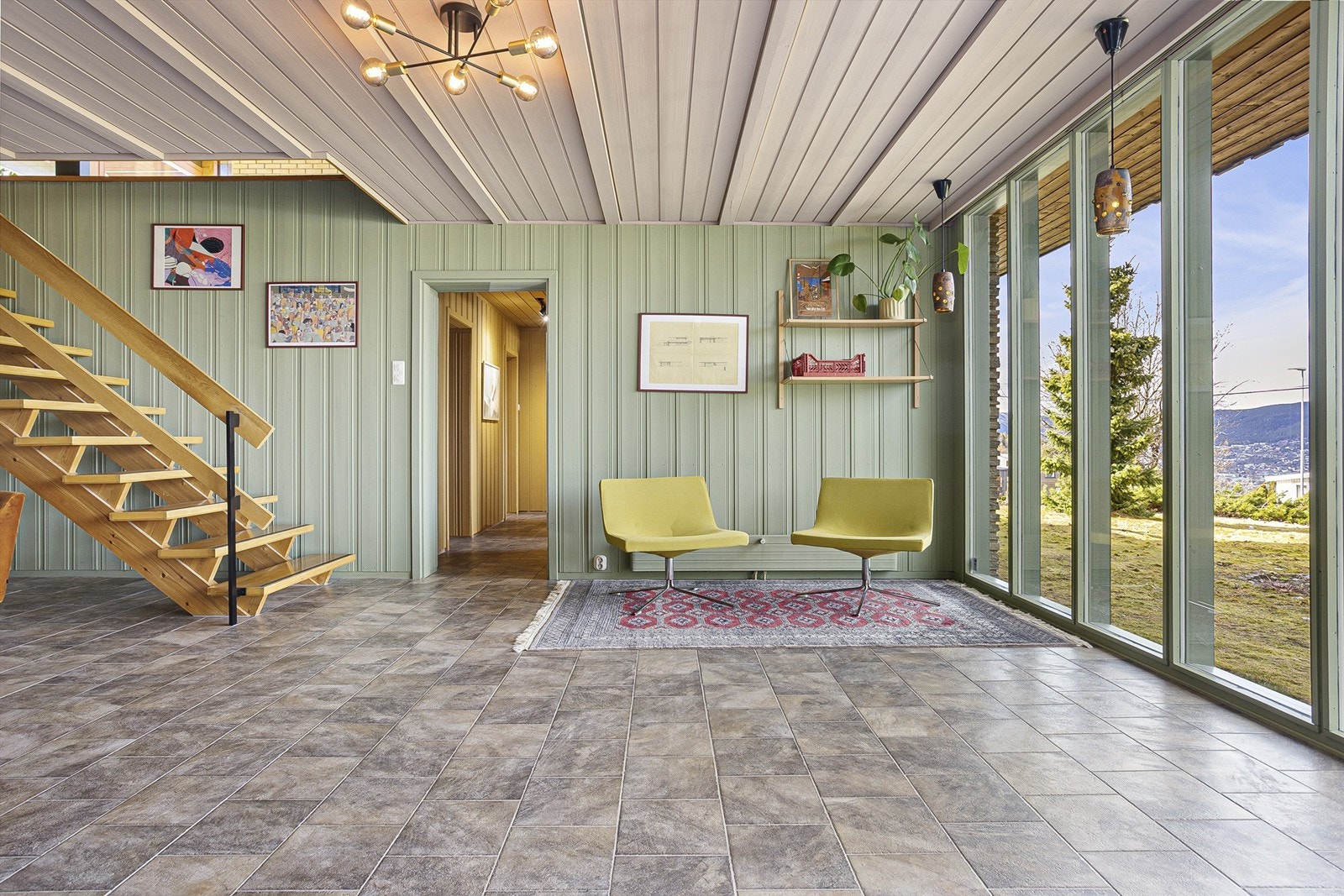 Vannbåren varme til radiatorer via oljefyr (biobrensel) Galleribilde