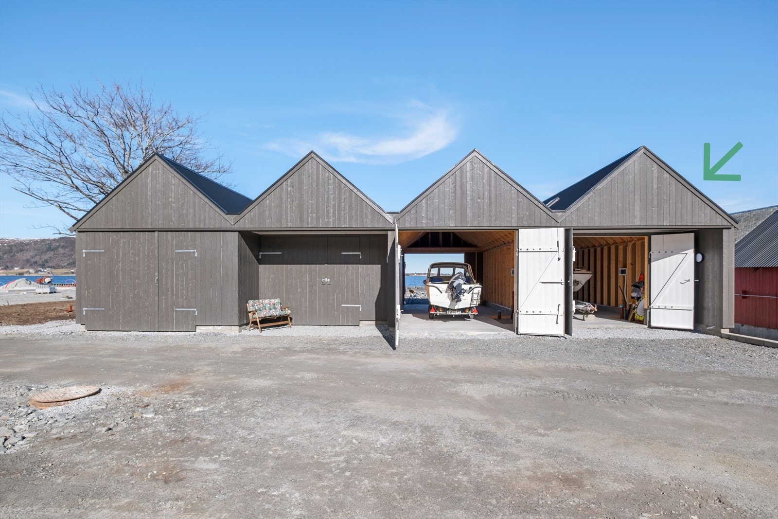 Salgsobjektet ligger på enden som pilen viser Galleribilde